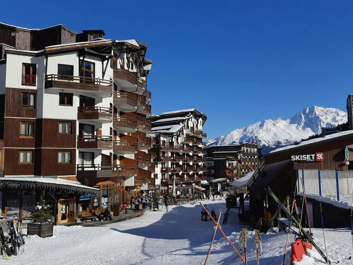 Appartement Refait A Neuf, Centre Station, Balcon Sud, Parking Inclus - Fr-1-513-57 La Tania